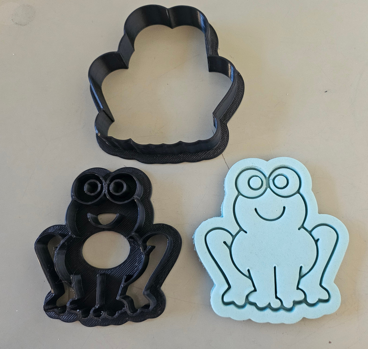 Frog Fondant Icing Play Dough Cookie Cutter