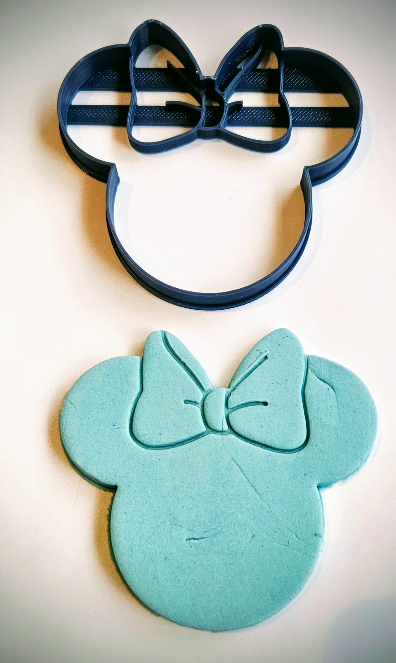 Minnie Mouse Fondant Icing Play Dough Cookie Cutter