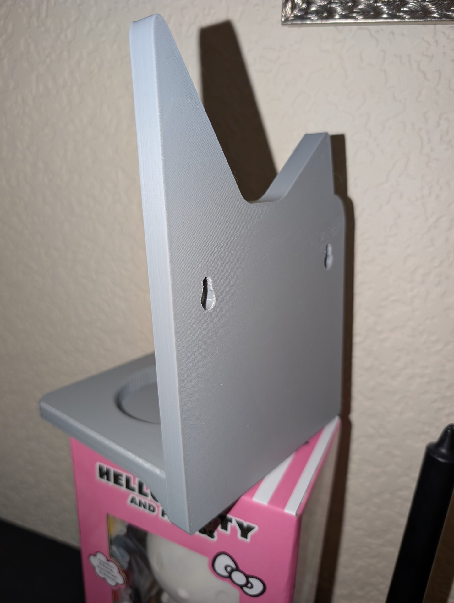 Tonie Box Charging shelf (Charger And Tonie Box Not Included)