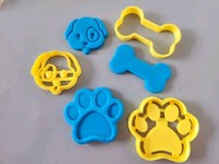 Set Of 3 Dog Puppy Bone Paw print Play Dough Fondant Icing Cookie Cutter