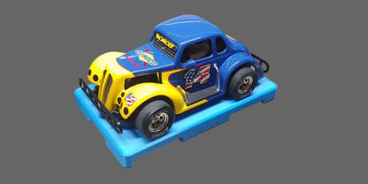 Simple plates with useful features for your 1/32 and 1/24 slot cars